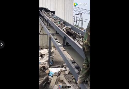1000型廢舊鋁合金粉碎機作業視頻展示