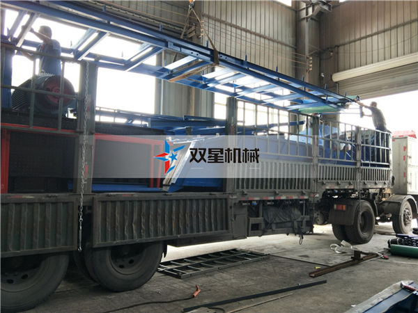 皓星橡膠粉碎機設備生產線發貨現場