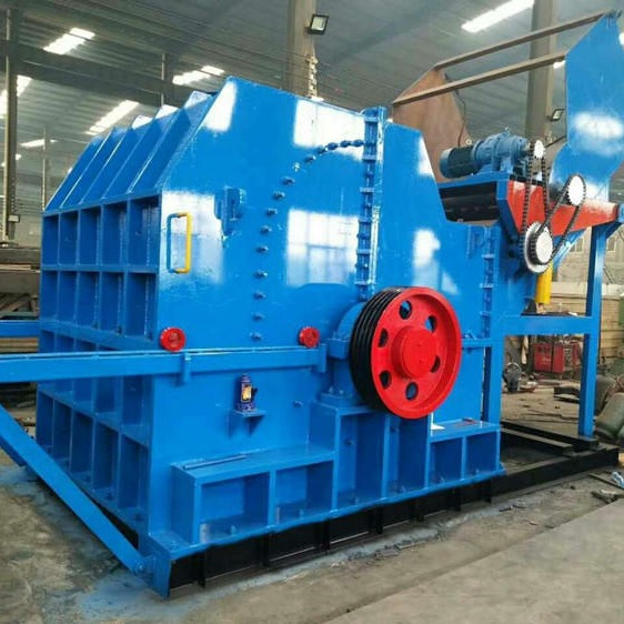 金屬粉碎機生產現場