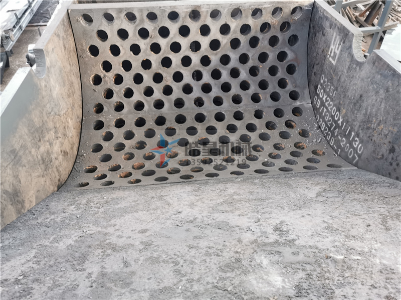 鋁型材粉碎機<a href='http://m.dgrzz.com/case/502.html' target='_blank'><span>篩板</span></a>結構